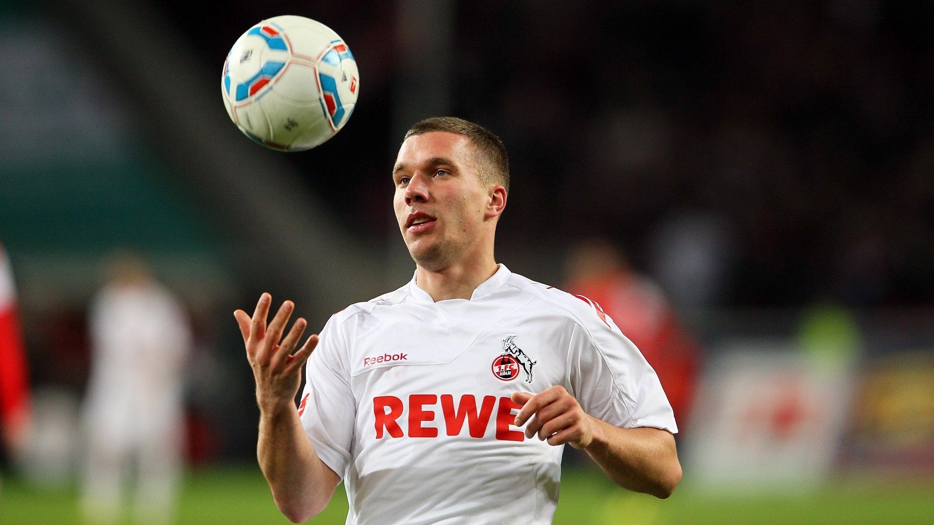 封锁与接管，从洪都拉斯到NBA，小国意志与个体英雄的时代寓言